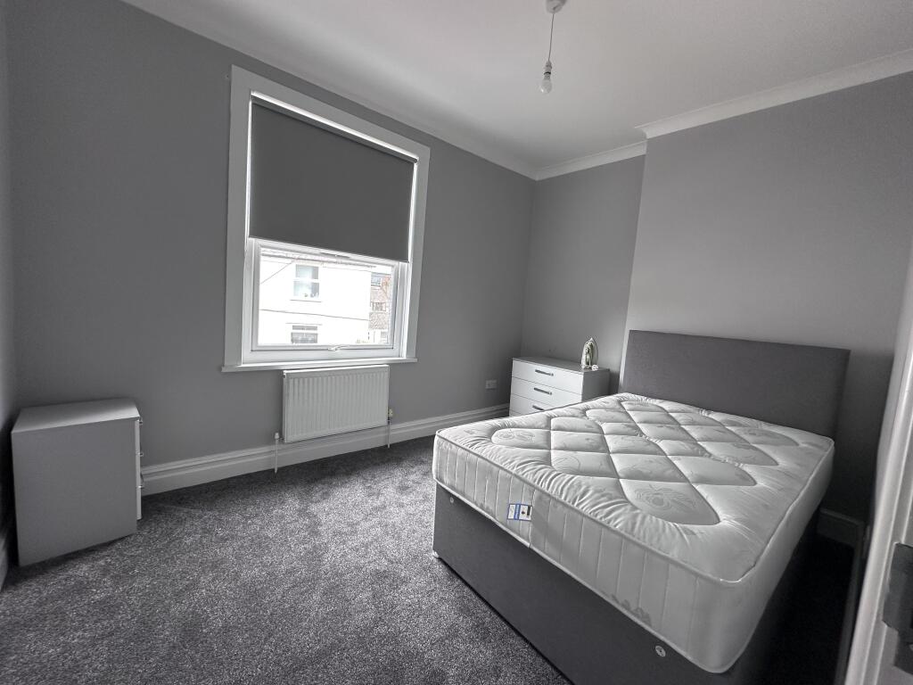 Main image of property: 1 Park Terrace