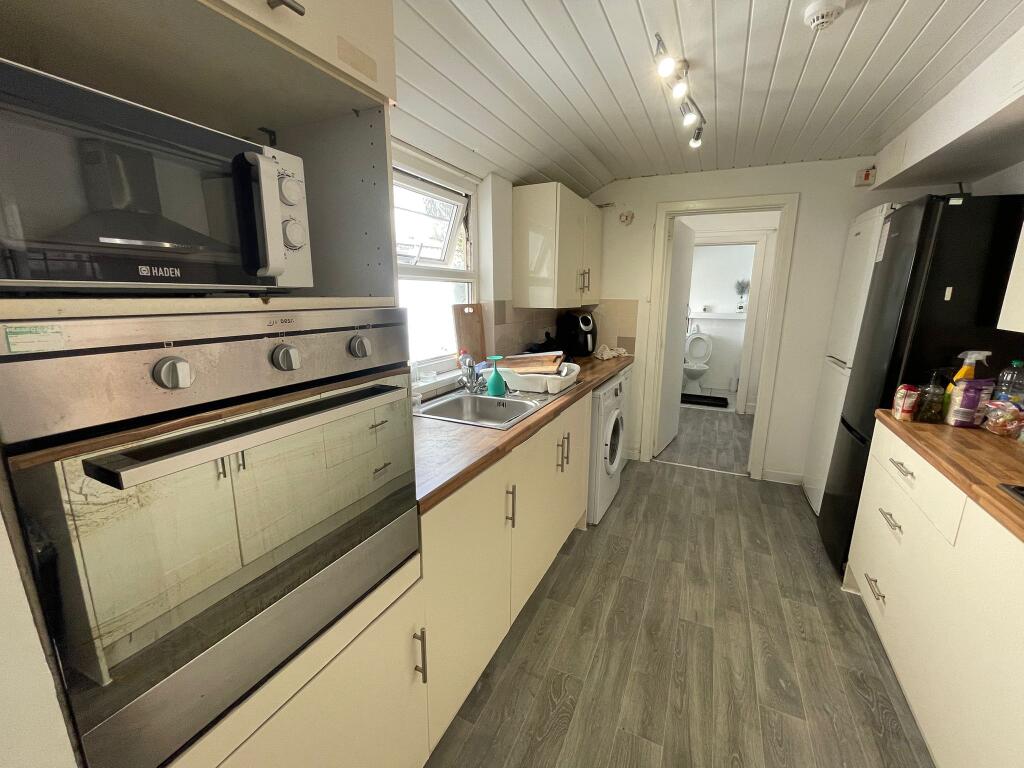 Main image of property: 25 Clifton Place