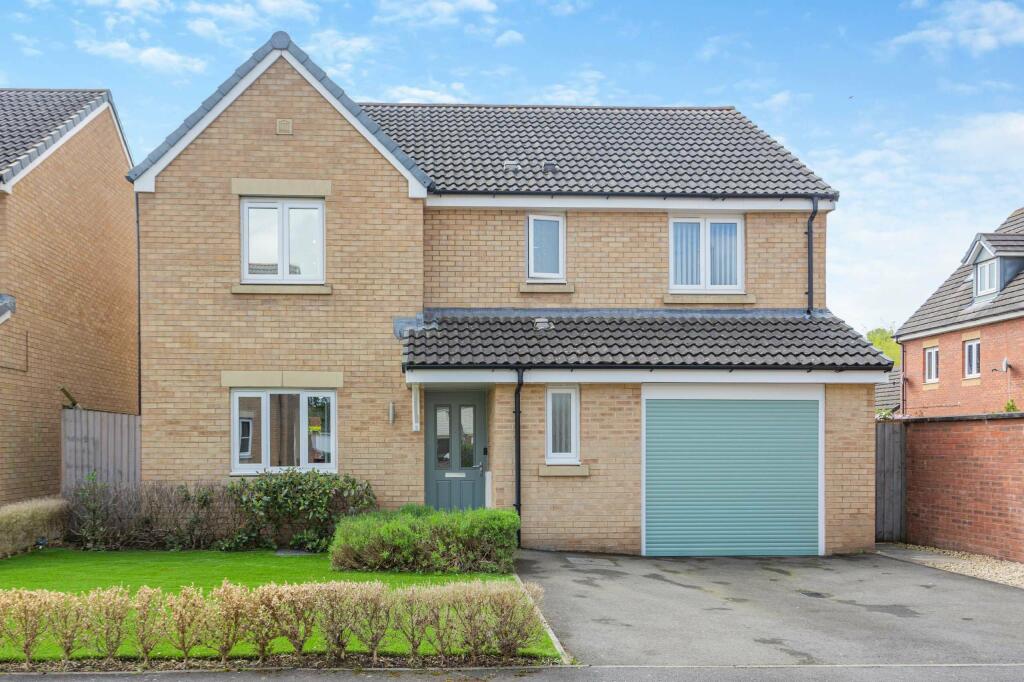4 bedroom detached house for sale in Beading Close, Glan Llyn, Newport