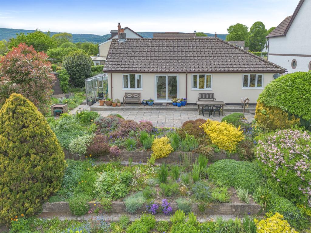 Main image of property: Bryncelyn Close, Abergavenny