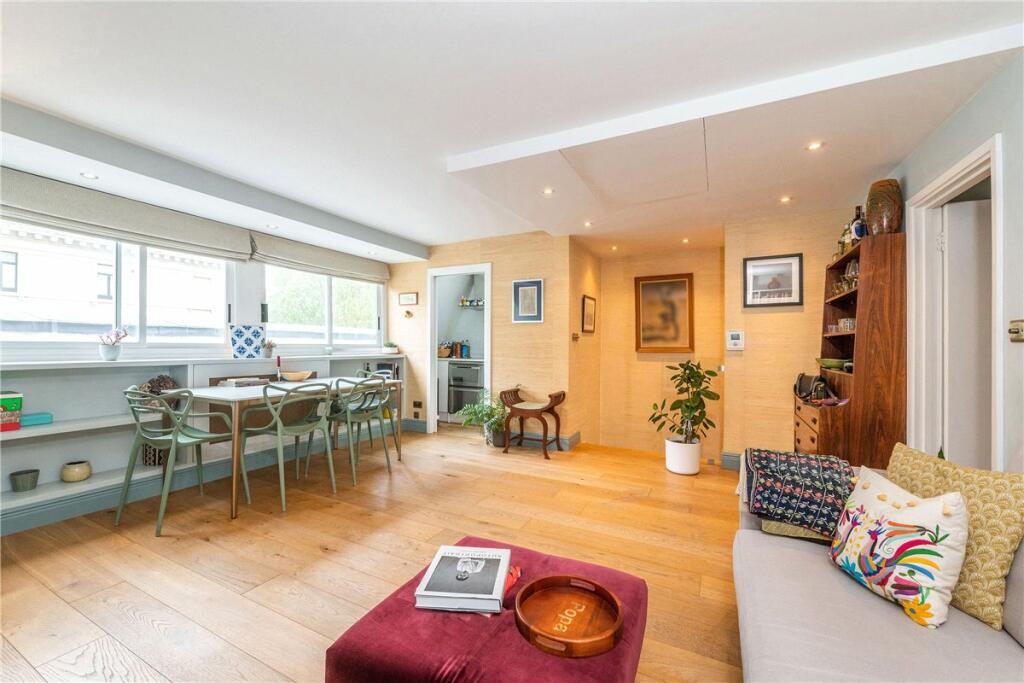 Main image of property: Ennismore Gardens, London, SW7
