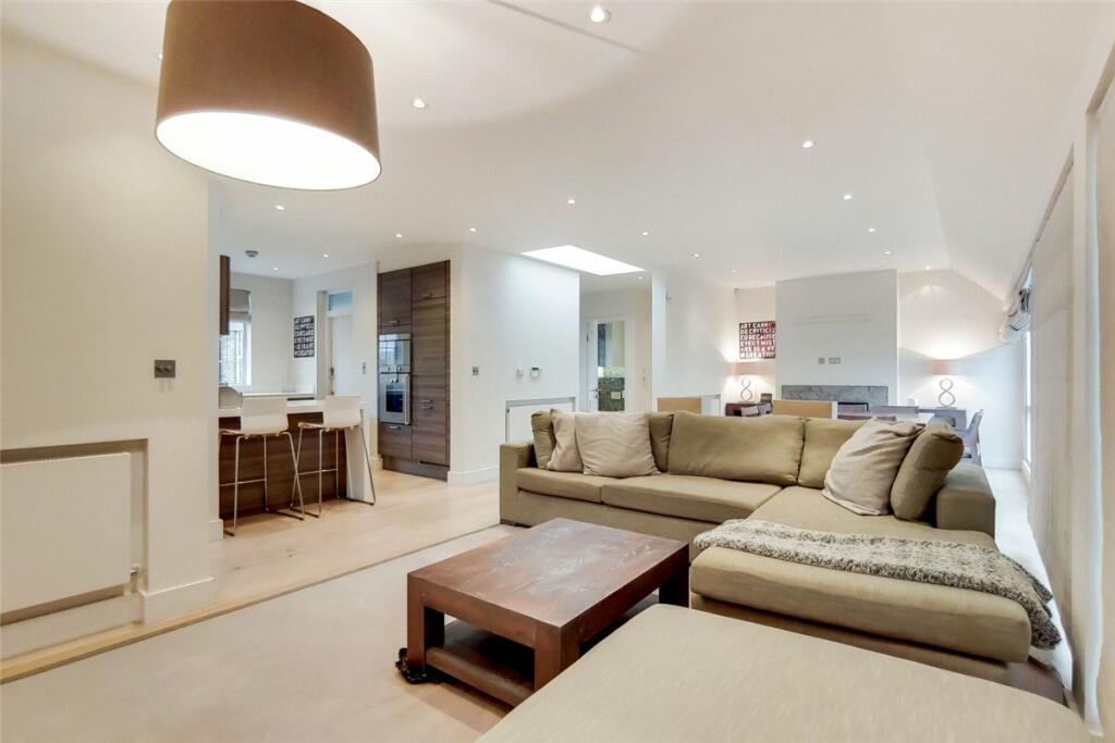 Main image of property: Westchester House, 70-86 Seymour Street, London, W2