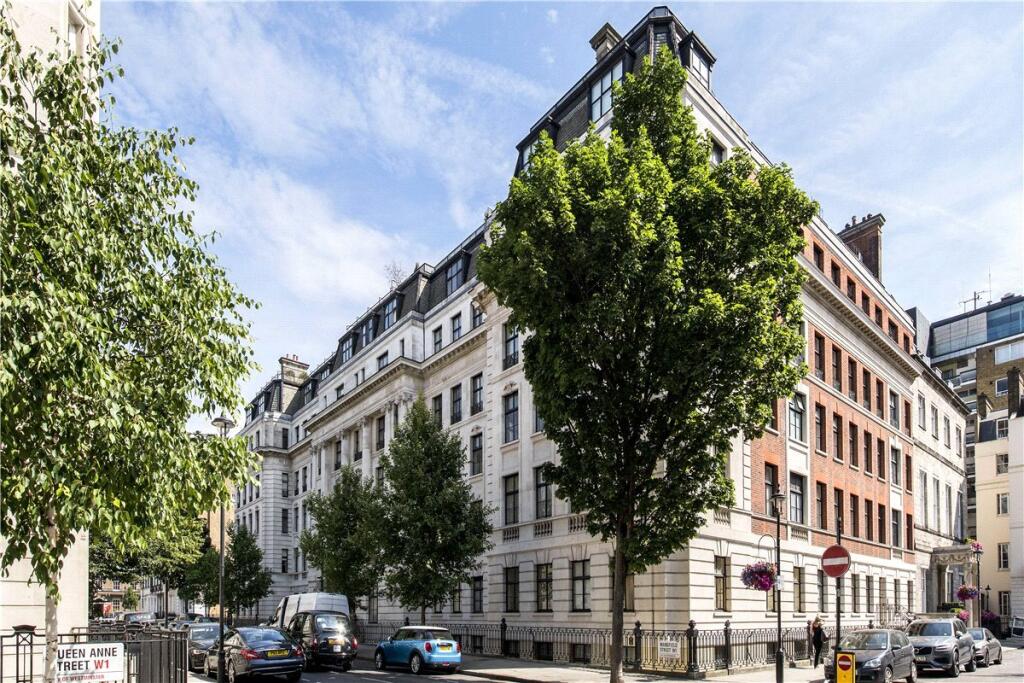 Main image of property: Mansfield Street, London, W1G