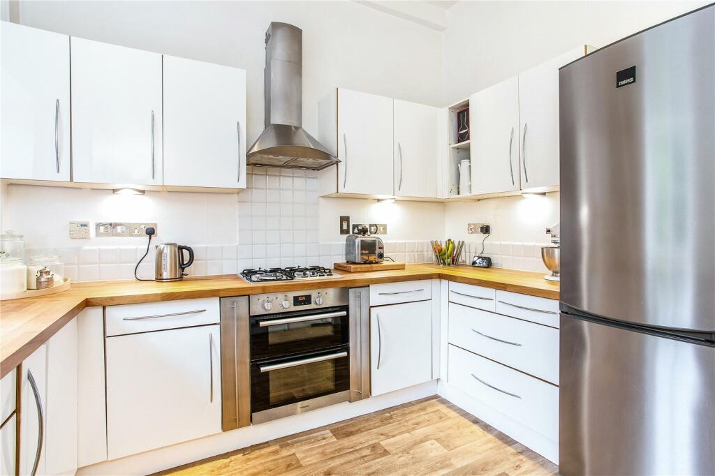 Additional property image - Tewin Water, Welwyn, Hertfordshire, AL6
