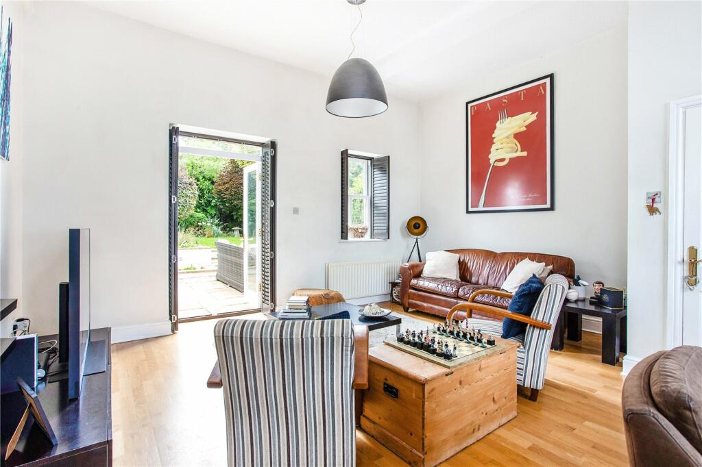 Additional property image - Tewin Water, Welwyn, Hertfordshire, AL6