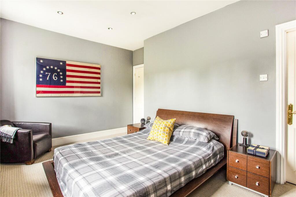 Additional property image - Tewin Water, Welwyn, Hertfordshire, AL6