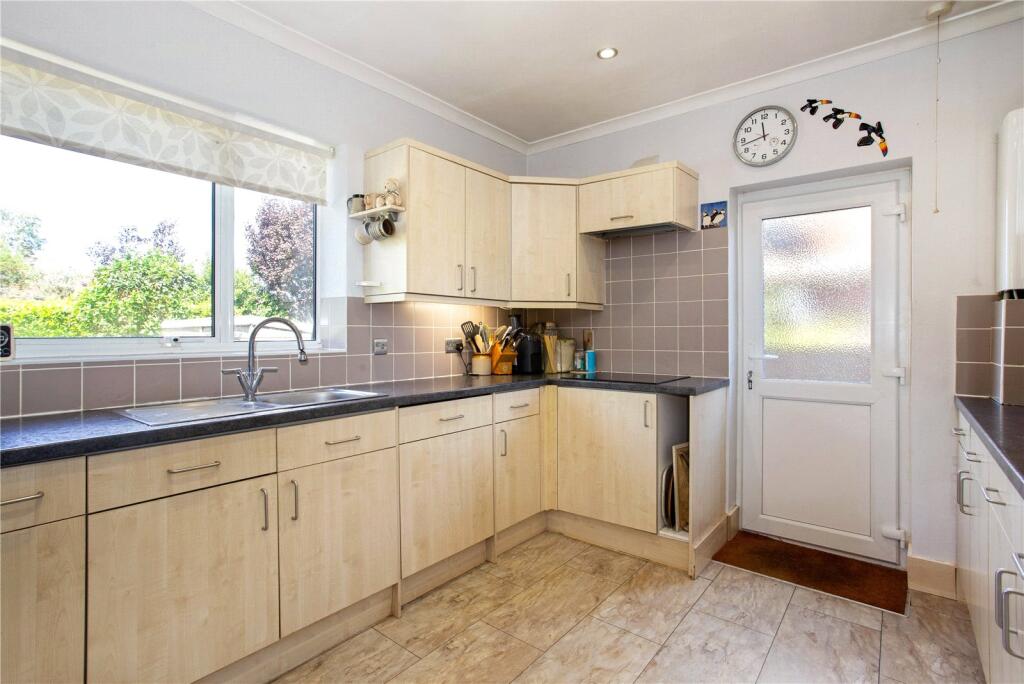 Additional property image - Amberley Close, Harpenden, Hertfordshire, AL5