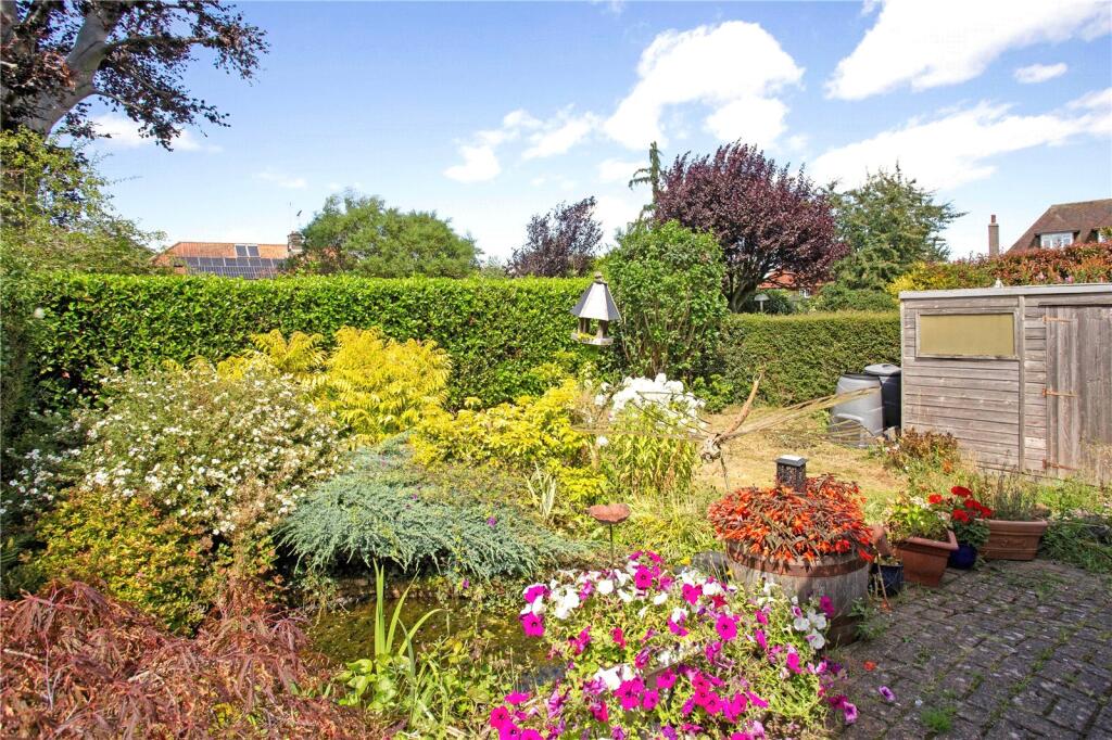 Additional property image - Amberley Close, Harpenden, Hertfordshire, AL5