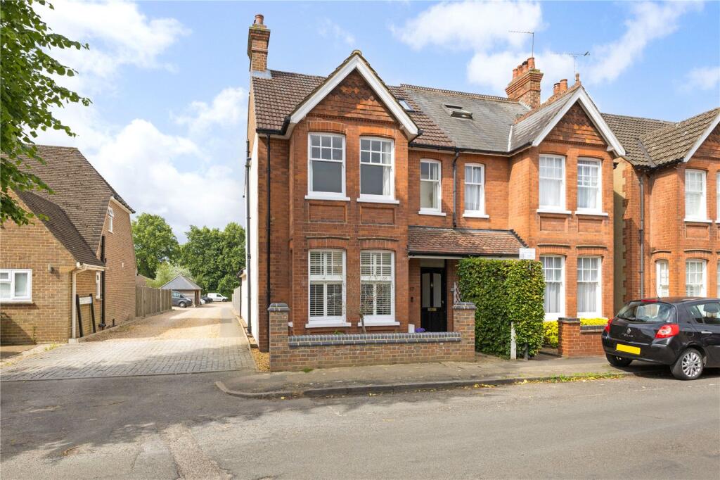 Main image of property: Cowper Road, Harpenden, Hertfordshire, AL5