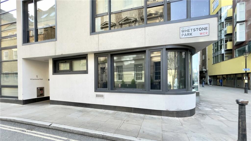 2 bedroom penthouse for rent in Whetstone Park, Covent Garden, London, WC2A