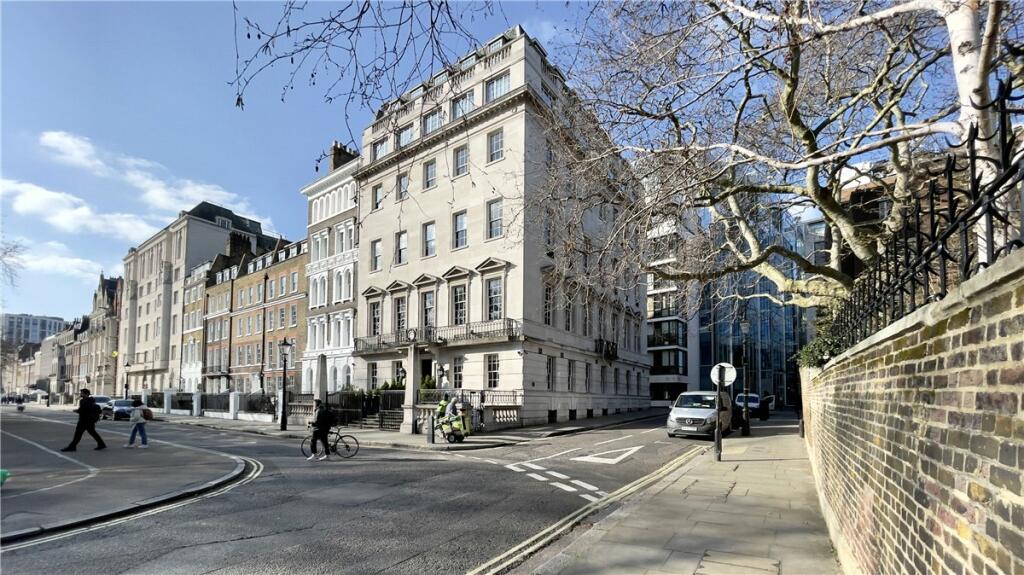 2 bedroom penthouse for rent in Whetstone Park, Covent Garden, London, WC2A