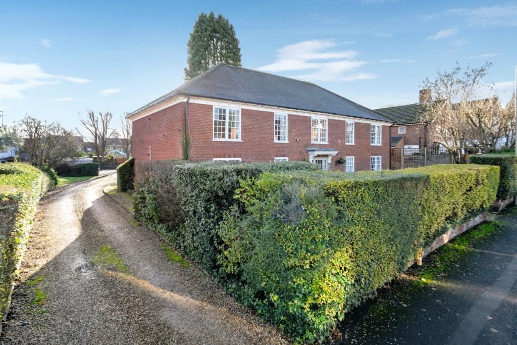 Main image of property: St. Andrews Road, Henley-on-Thames, Oxfordshire, RG9
