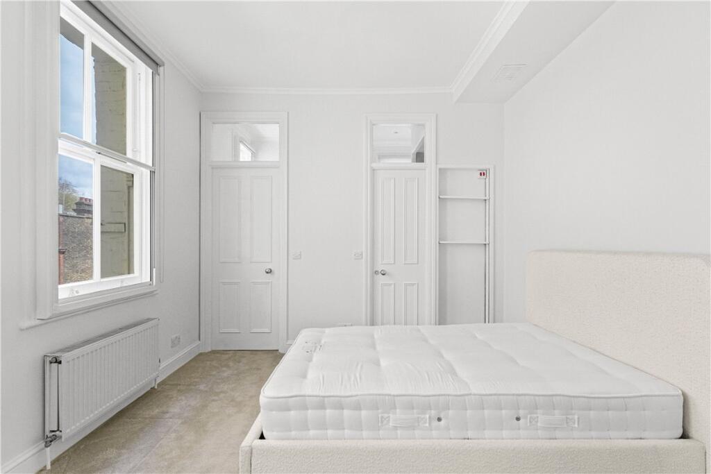 Main image of property: Egerton Gardens Mews, London, SW3