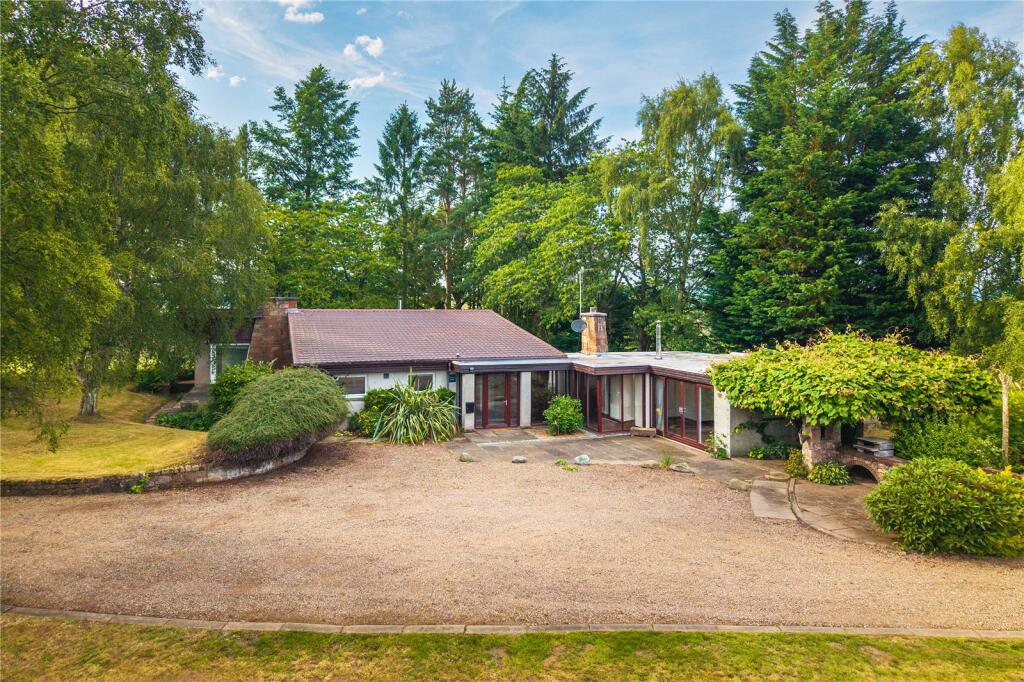 Main image of property: Kinnaird Lodge, Forgandenny, Perth, Perth and Kinross, PH2