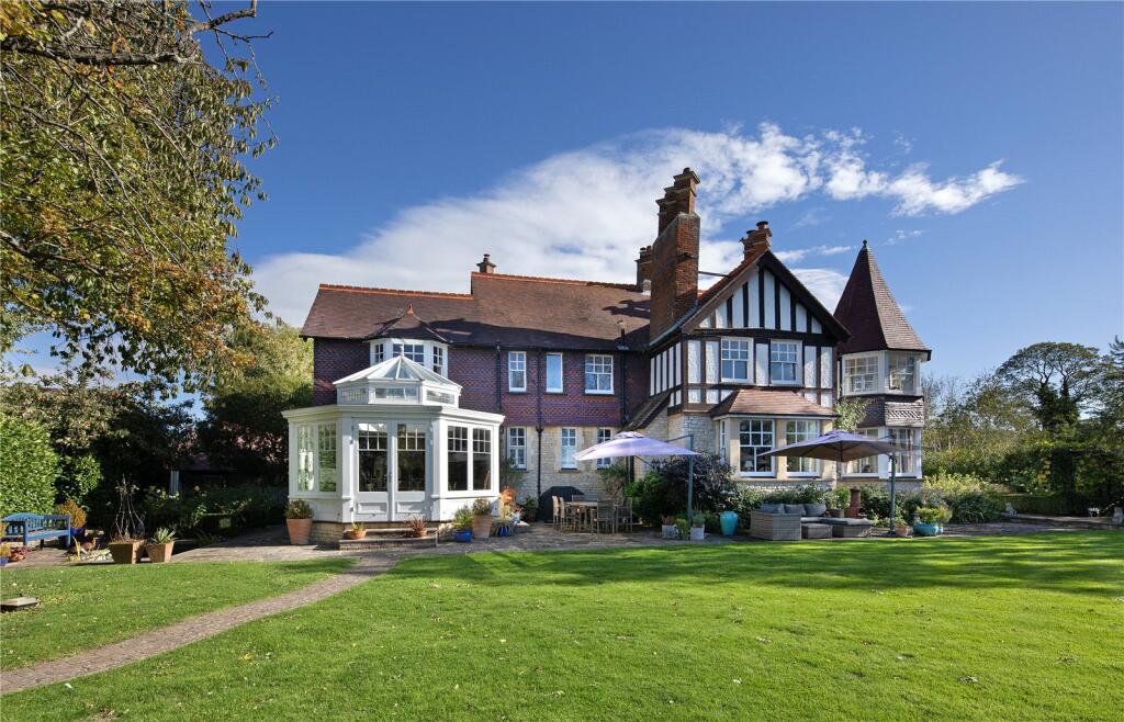 Main image of property: Thame Road, Piddington, Bicester, Oxfordshire, OX25