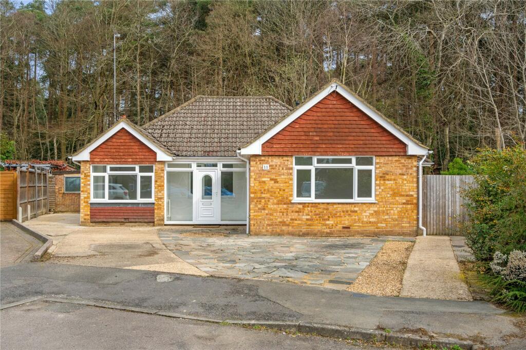 4 bedroom bungalow for sale in Ramsay Road, Windlesham, Surrey, GU20