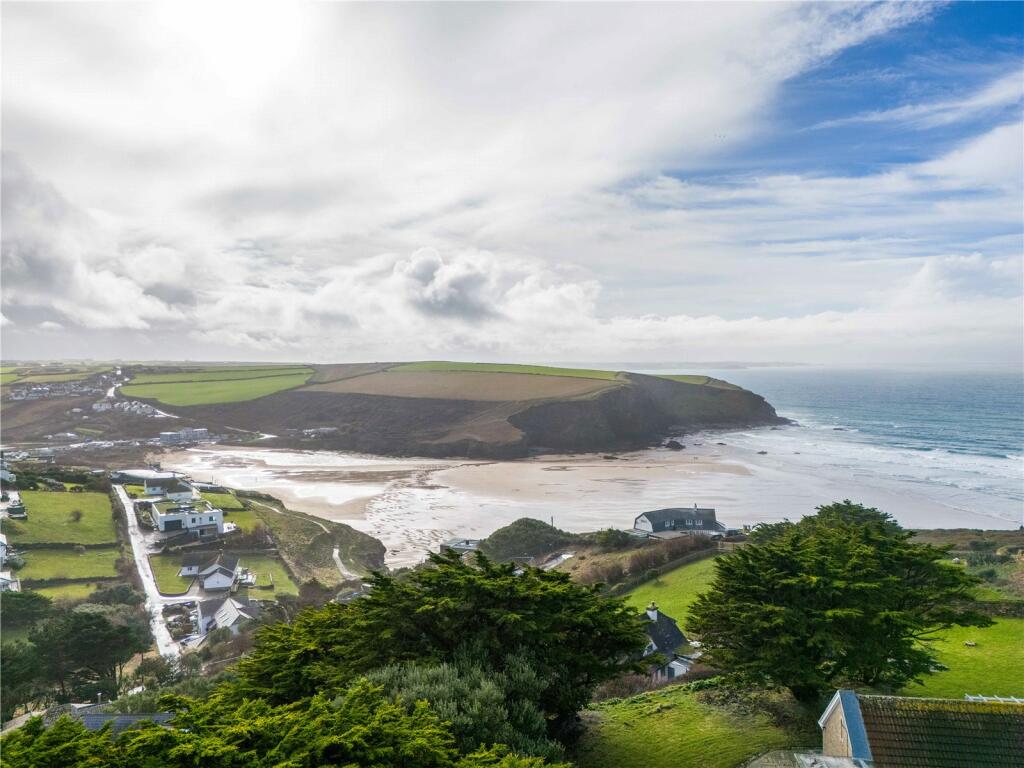 7 bedroom detached house for sale in Trenance, Mawgan Porth, Newquay