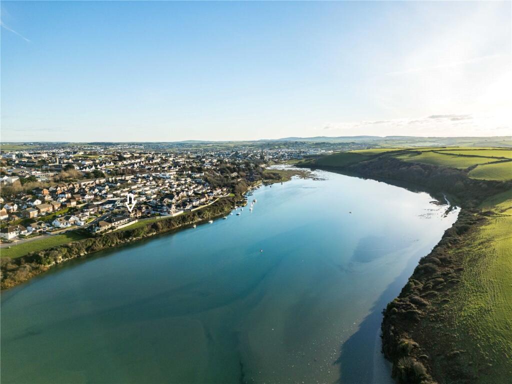 4 bedroom detached house for sale in Trevean Way, Newquay, Cornwall, TR7