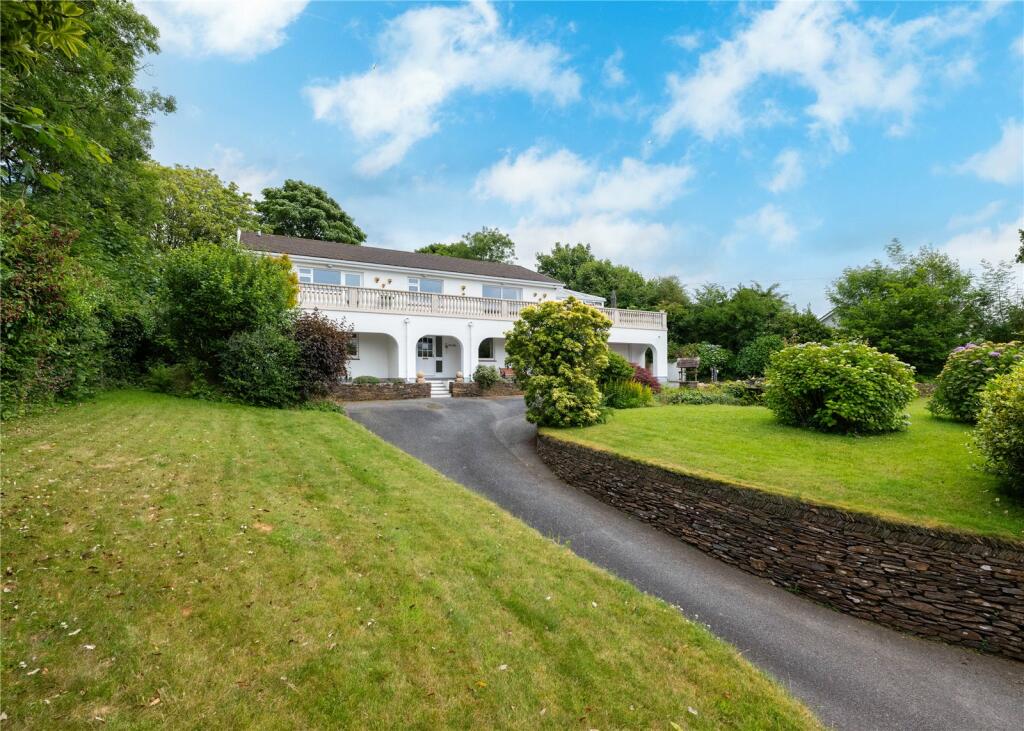 5 bedroom detached house for sale in Trevia, Camelford, Cornwall, PL32