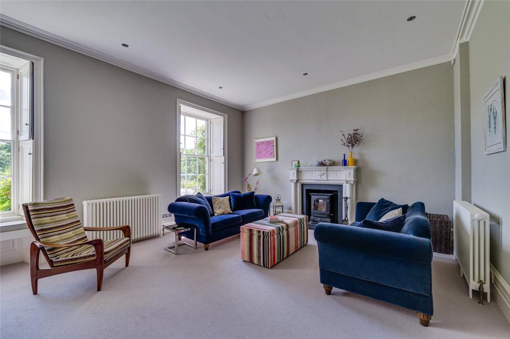 7 bedroom detached house for sale in MawganInMeneage, Helston