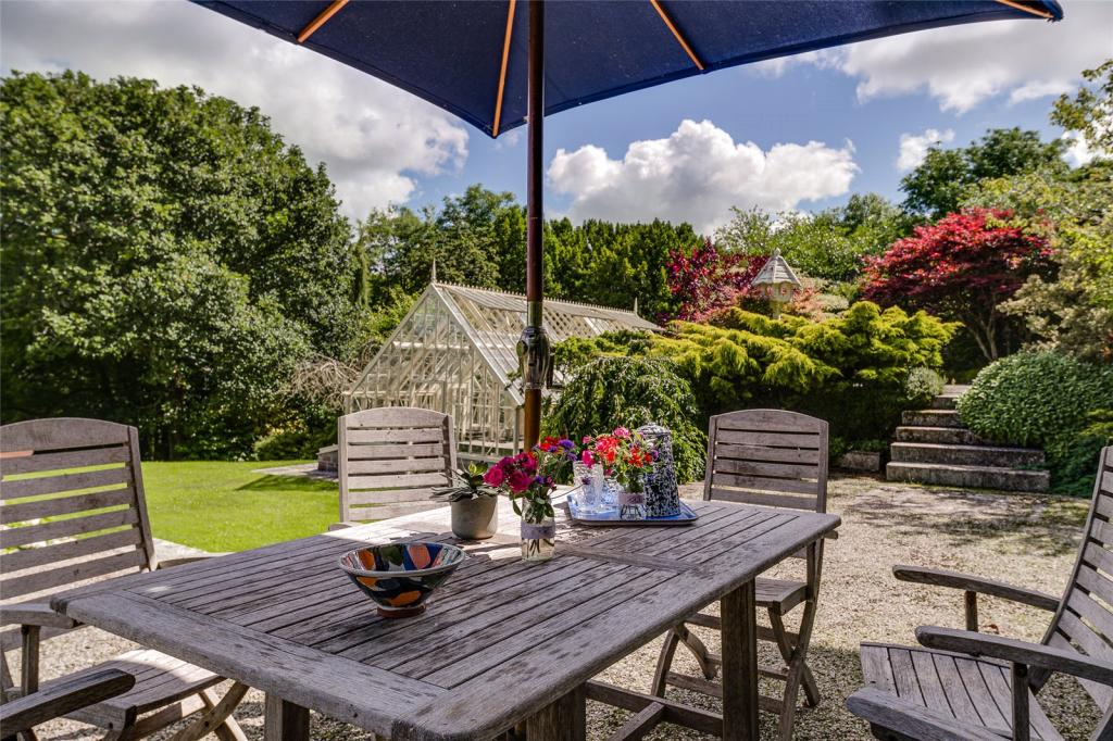 7 bedroom detached house for sale in MawganInMeneage, Helston