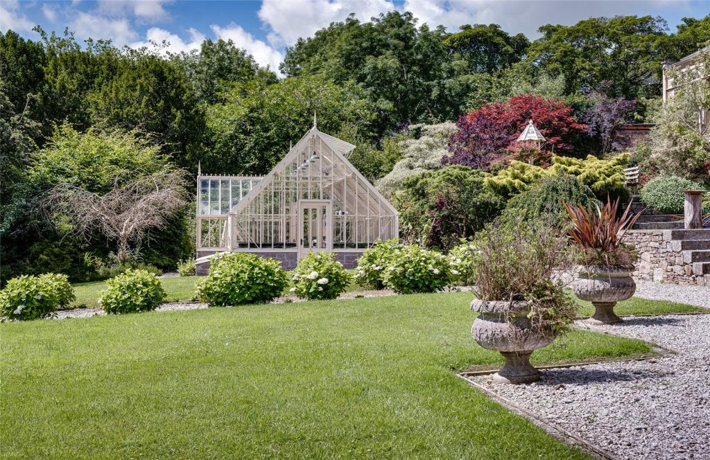 7 bedroom detached house for sale in MawganInMeneage, Helston