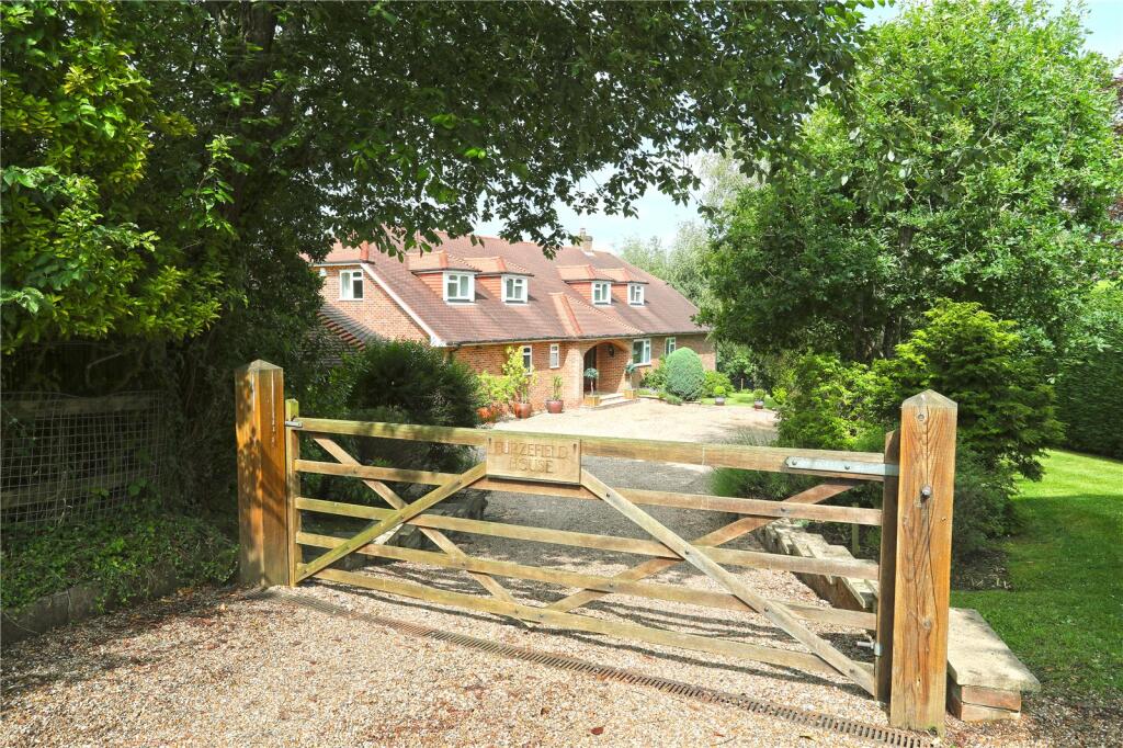 5 bedroom detached house for sale in Furzefield Avenue, Speldhurst