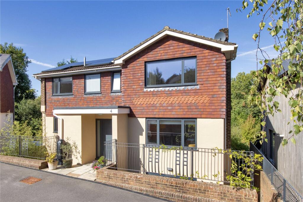 Main image of property: Birling Park Avenue, Tunbridge Wells, Kent, TN2