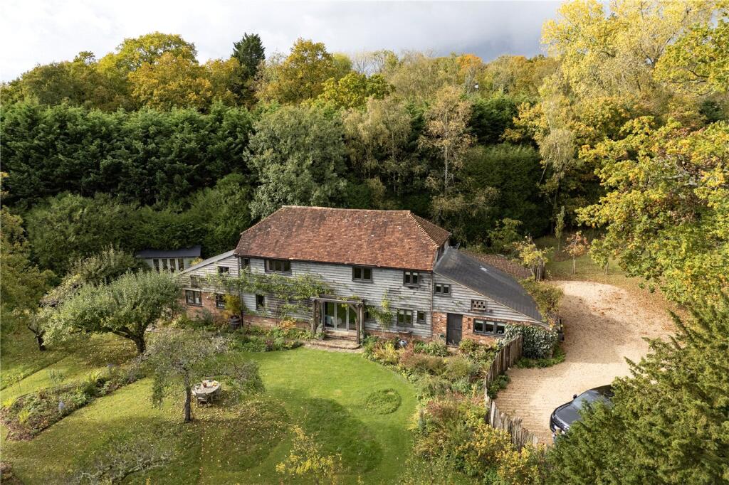 Main image of property: Sheepstreet Lane, Etchingham, East Sussex, TN19