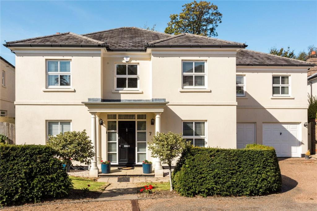 5 bedroom detached house for sale in Ospringe Place, Tunbridge Wells