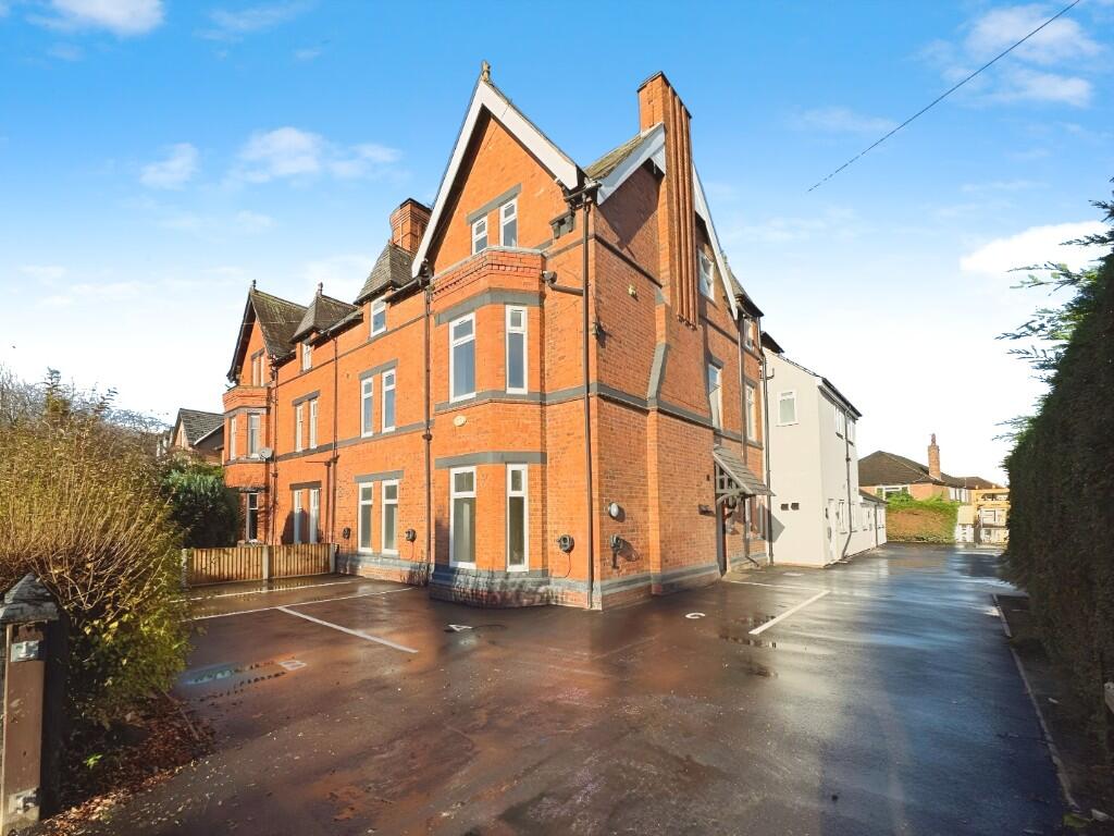 Main image of property: Apartment G, Eversley Park, Chester, CH2 2AJ