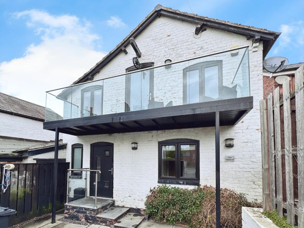 Main image of property: Forest Road, Tarporley, Cheshire, CW6 0HX