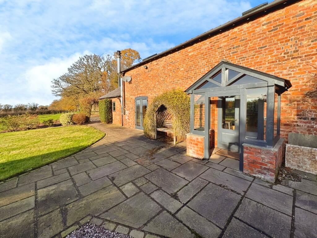 Main image of property: Smithy Farm Annexe ,Hall Lane, Tarporley, Cheshire, CW6