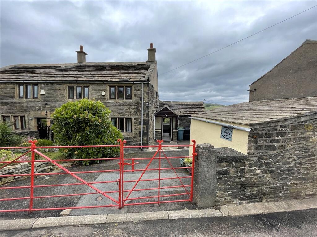 Main image of property: 1 Copside, Huddersfield, West Yorkshire, HD7