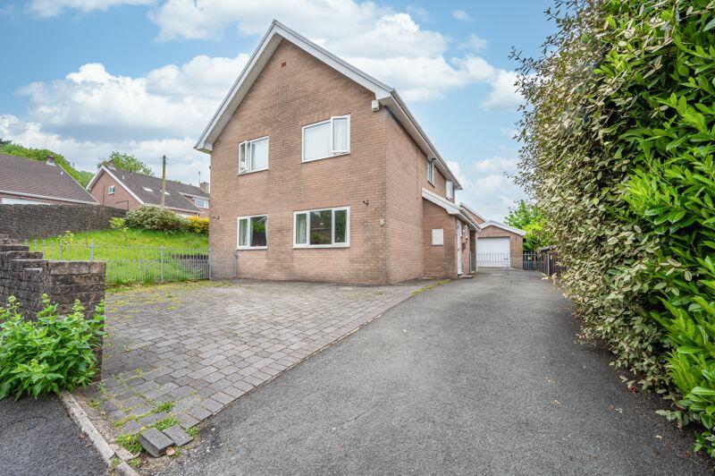 4 bedroom detached house for sale in Derwen Deg Close, Govilon, NP7