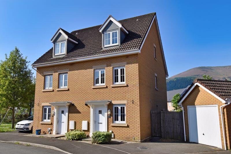 Main image of property: Llanfoist, Abergavenny
