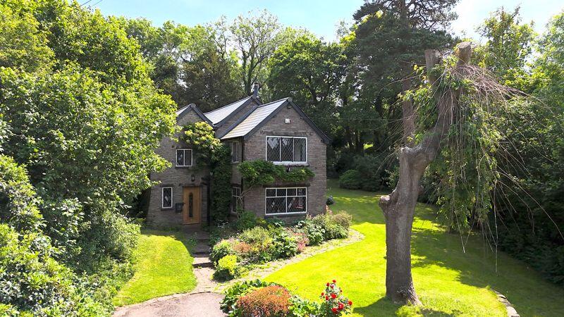 Main image of property: Llanvihangel Crucorney, Abergavenny