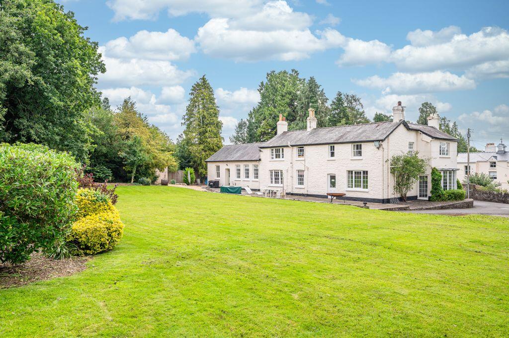 Main image of property: Llwyn Du, Abergavenny