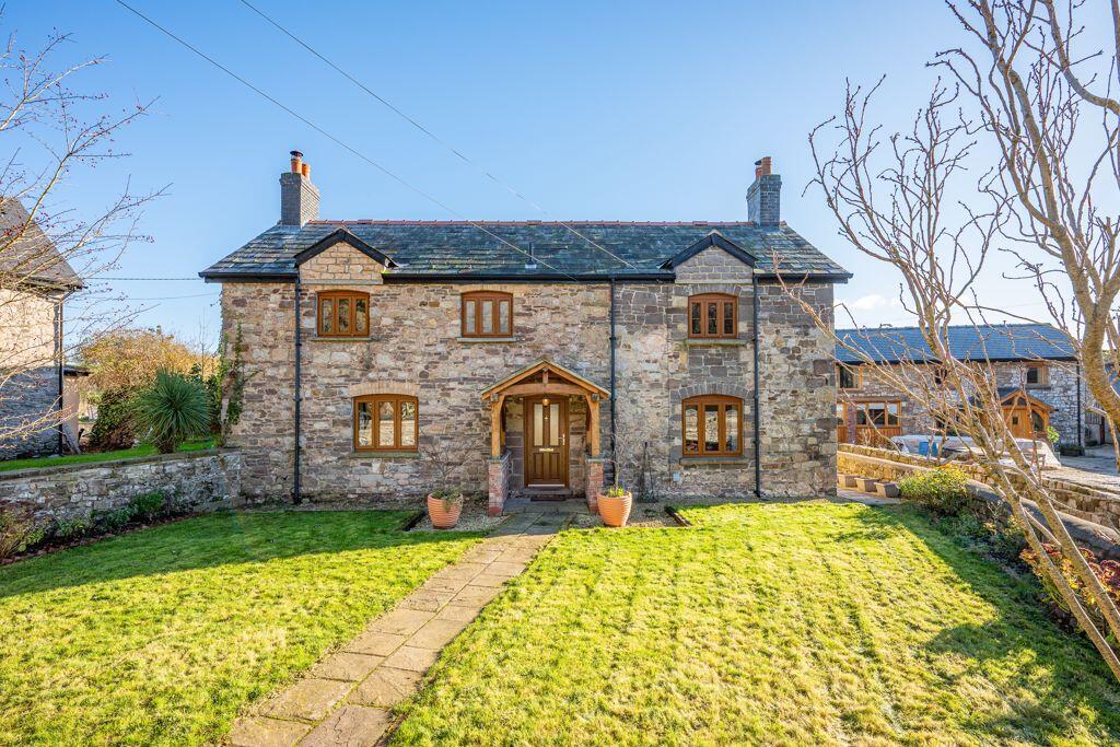 Main image of property: Mamhilad, Pontypool