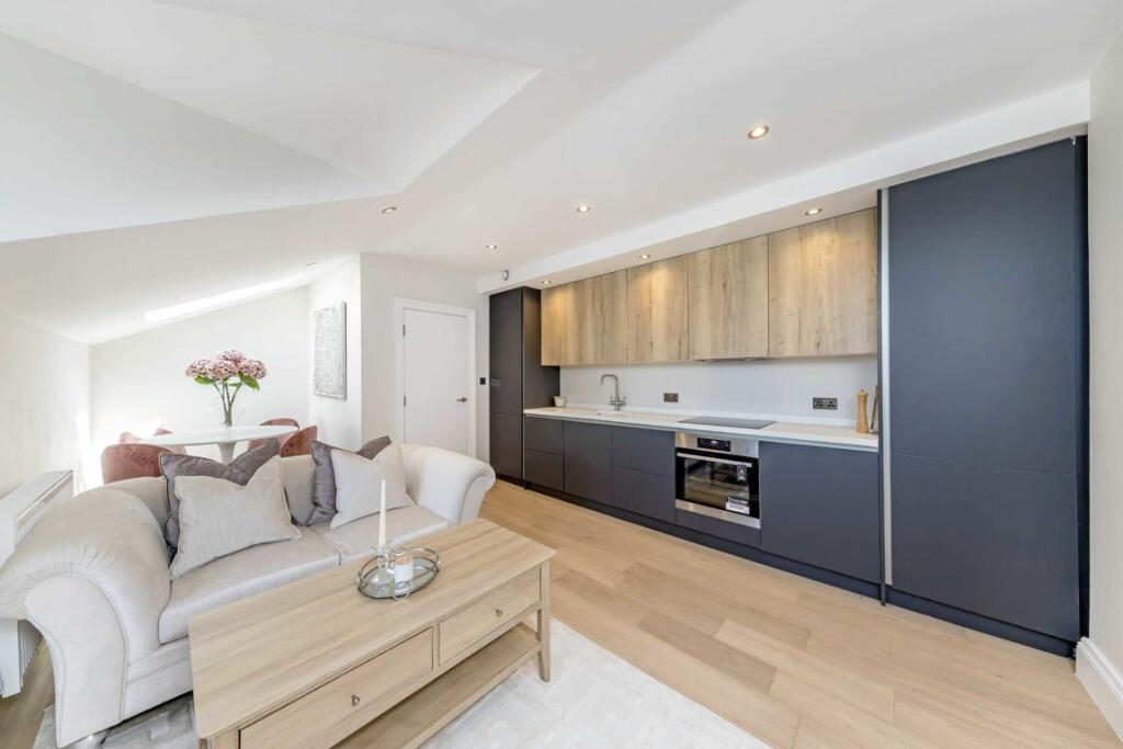 2 bedroom flat for rent in Marlborough Place, St. John's Wood, NW8