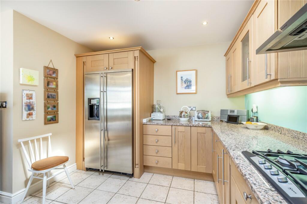 3 bedroom penthouse for sale in Woodbank, Lynton Lane, Alderley Edge, Cheshire, SK9