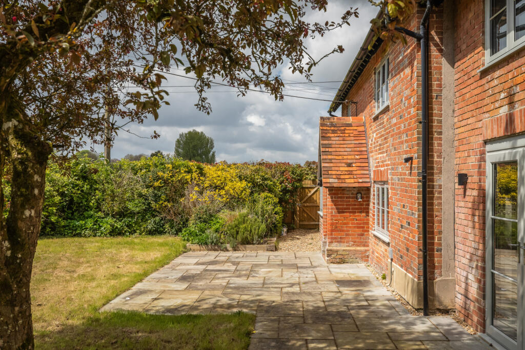 Additional property image - Long Crichel, Wimborne, Dorset, BH21