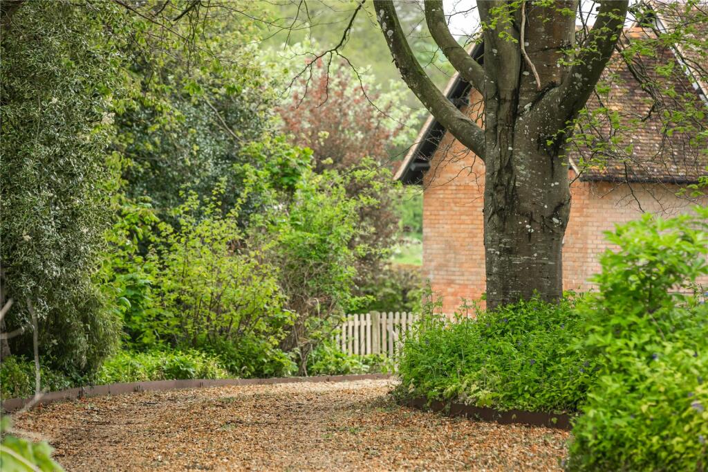 Additional property image - Long Crichel, Wimborne, Dorset, BH21