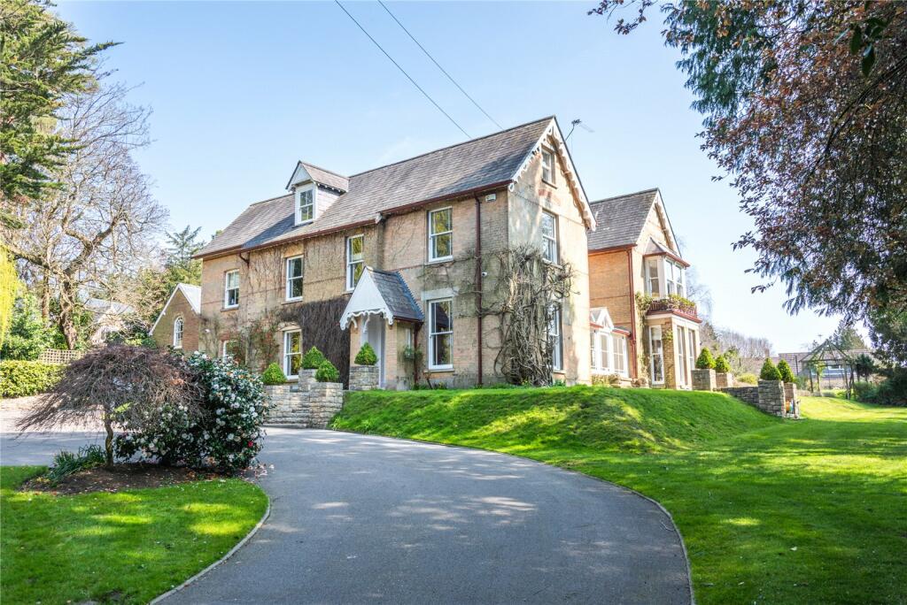Additional property image - Rowlands Hill, Wimborne, Dorset, BH21