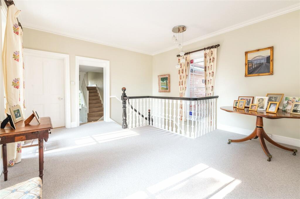 Additional property image - Rowlands Hill, Wimborne, Dorset, BH21