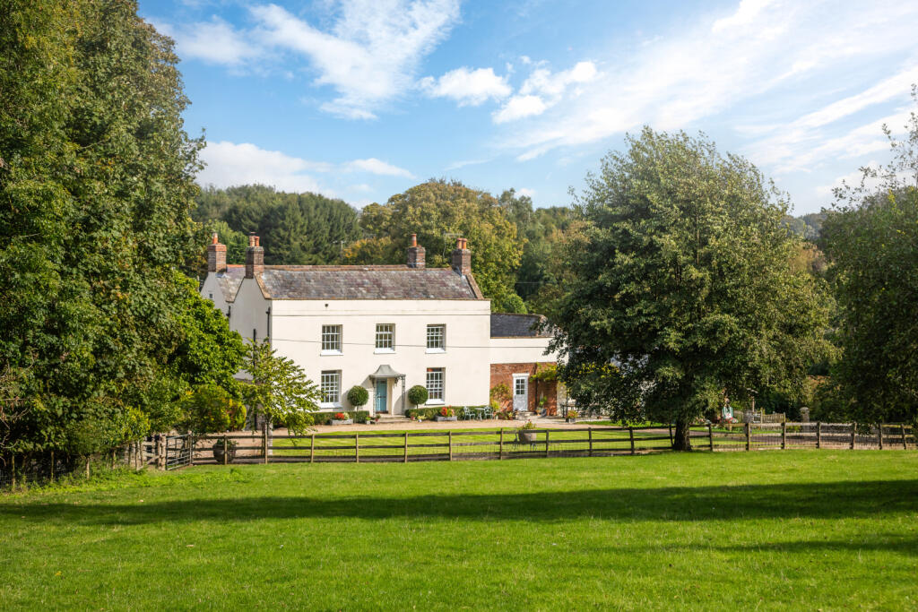 Main image of property: Piddletrenthide, Dorchester, Dorset, DT2