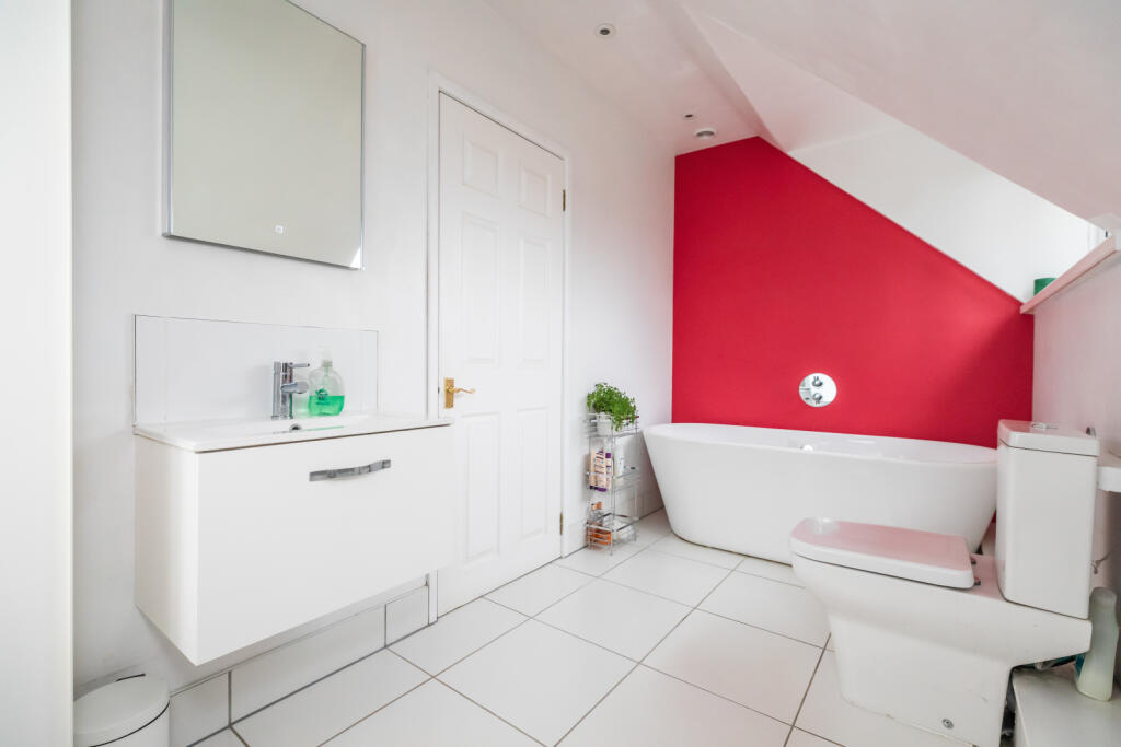 Additional property image - Broomhill, Wimborne, Dorset, BH21