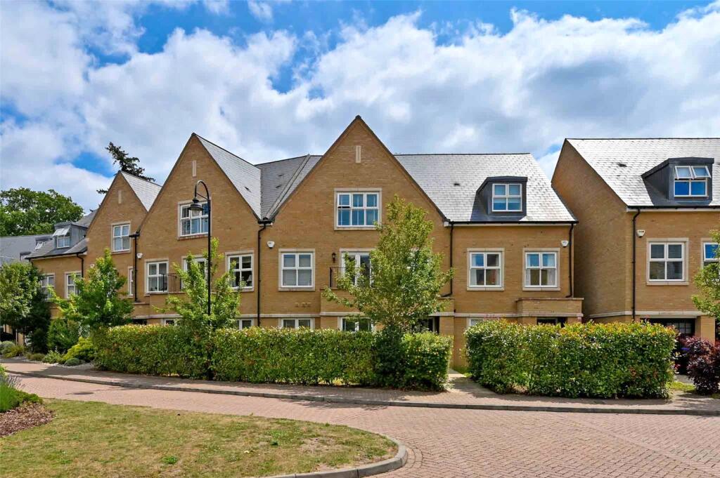 Main image of property: Queenswood Crescent, Englefield Green, Egham, Surrey, TW20