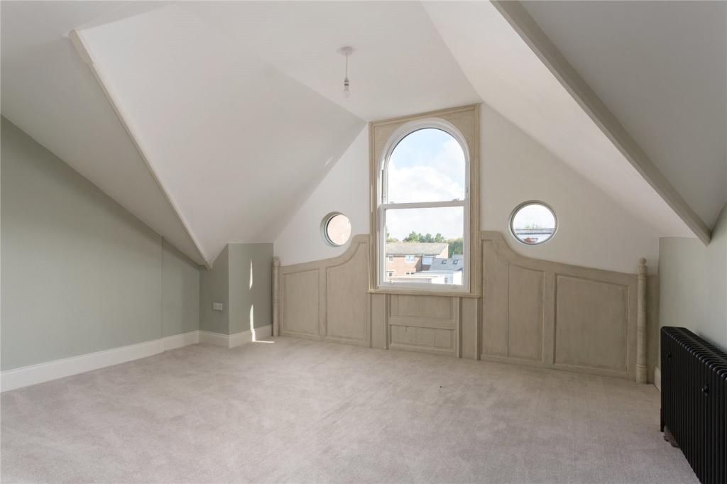 6 bedroom terraced house for sale in Fulford Road, York, YO10