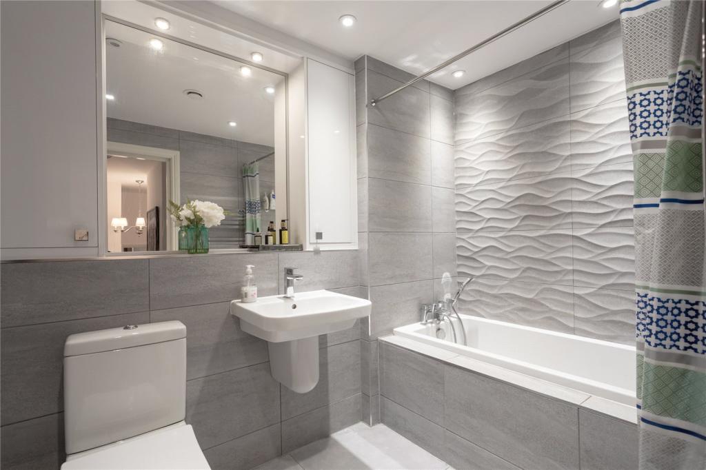 2 bedroom duplex for sale in The Residence, Road, York, YO23